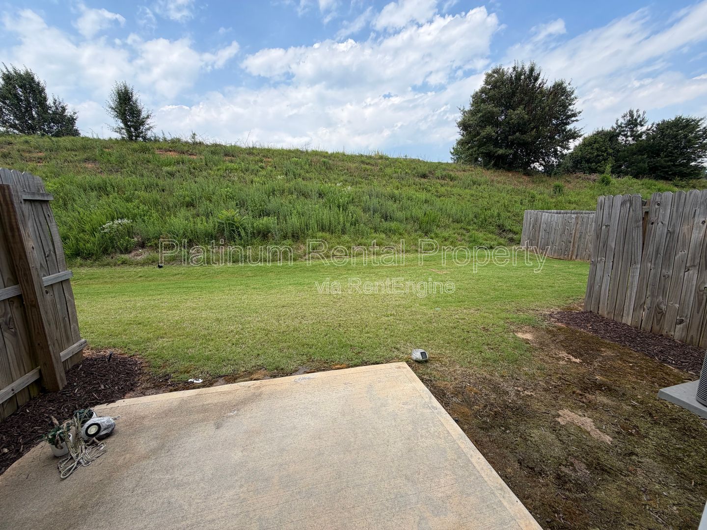 Better-than-new 3 bedroom townhome in McDonough by Platinum Property Management Services, Inc. property image