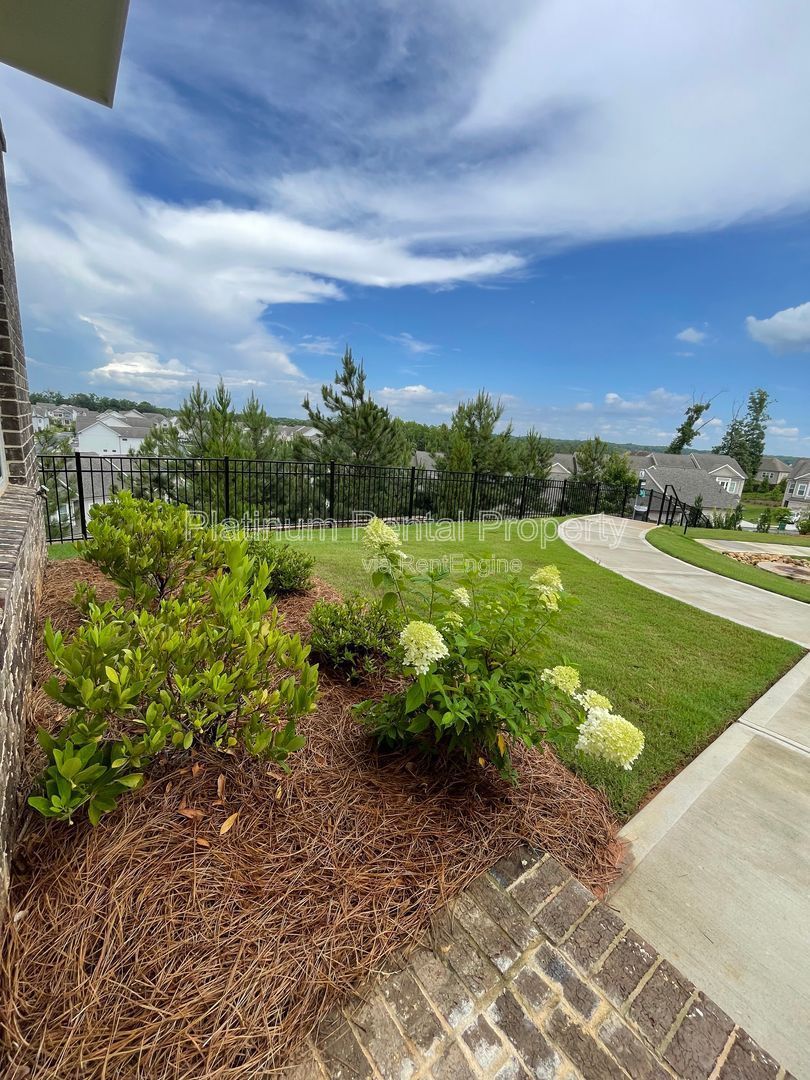 Meticulously maintained and better than new, 3 bedroom, 3.5 bathrooms in FANTASTIC gated Buford neighborhood, by Platinum Property Management Services, Inc. property image