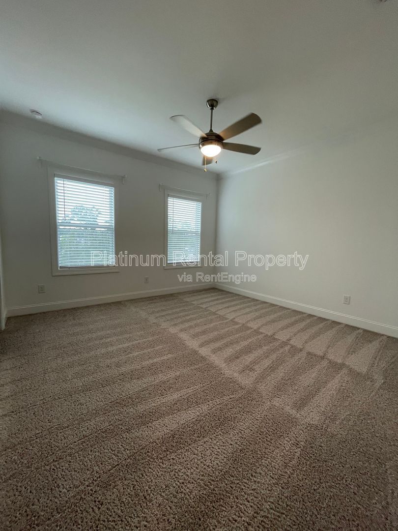 Meticulously maintained and better than new, 3 bedroom, 3.5 bathrooms in FANTASTIC gated Buford neighborhood, by Platinum Property Management Services, Inc. property image