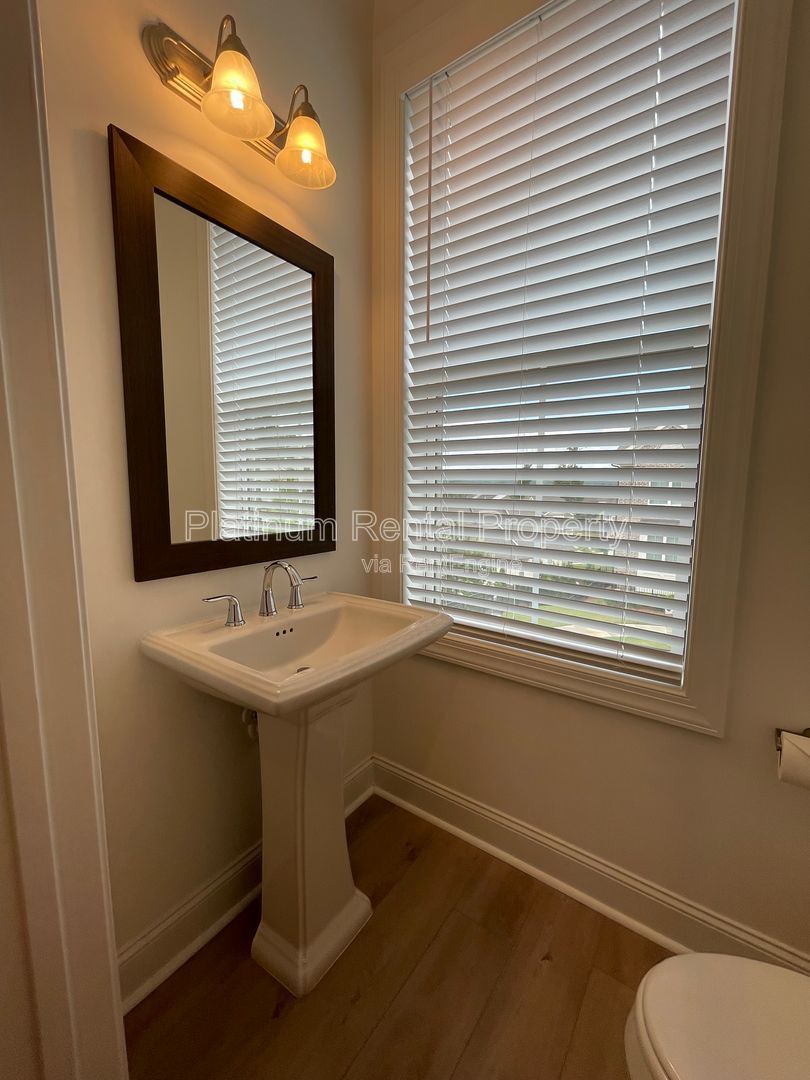 Meticulously maintained and better than new, 3 bedroom, 3.5 bathrooms in FANTASTIC gated Buford neighborhood, by Platinum Property Management Services, Inc. property image