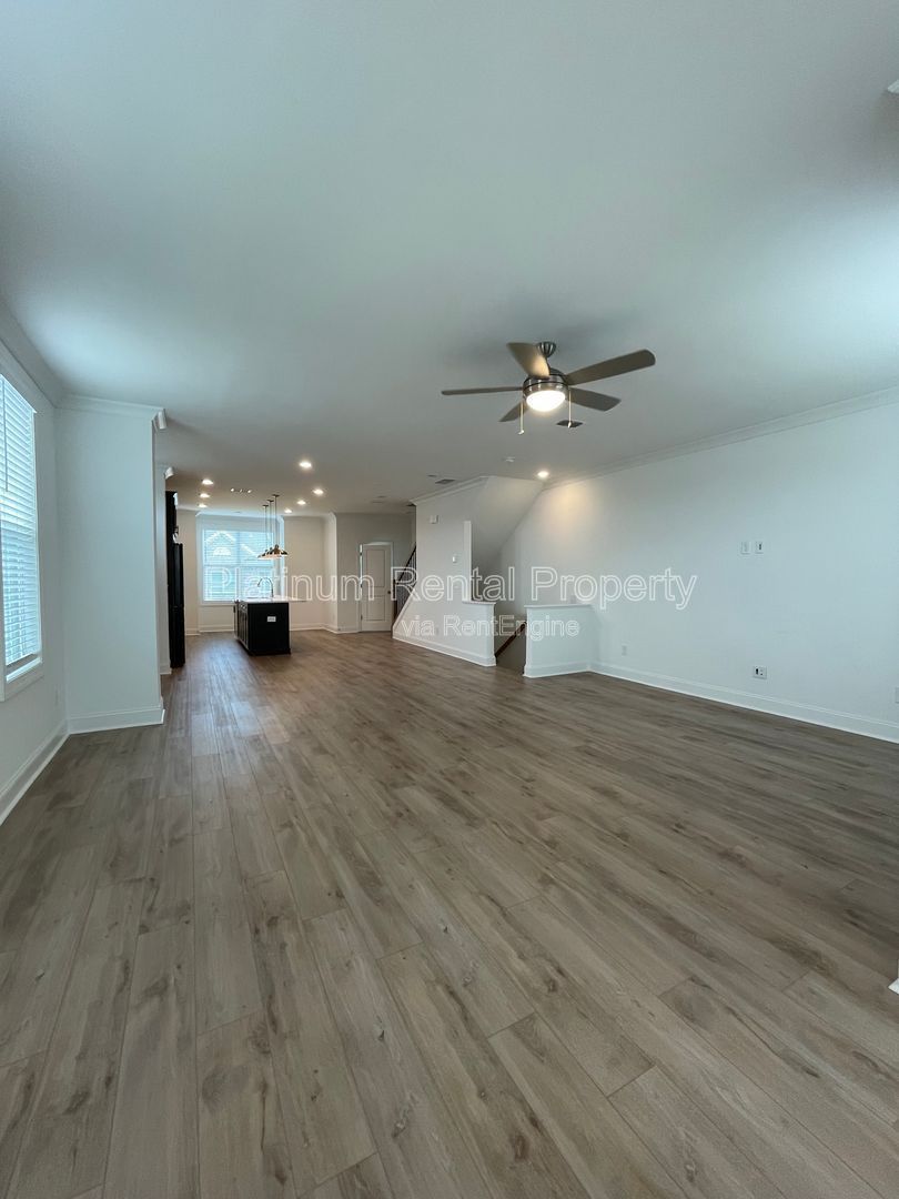 Meticulously maintained and better than new, 3 bedroom, 3.5 bathrooms in FANTASTIC gated Buford neighborhood, by Platinum Property Management Services, Inc. property image
