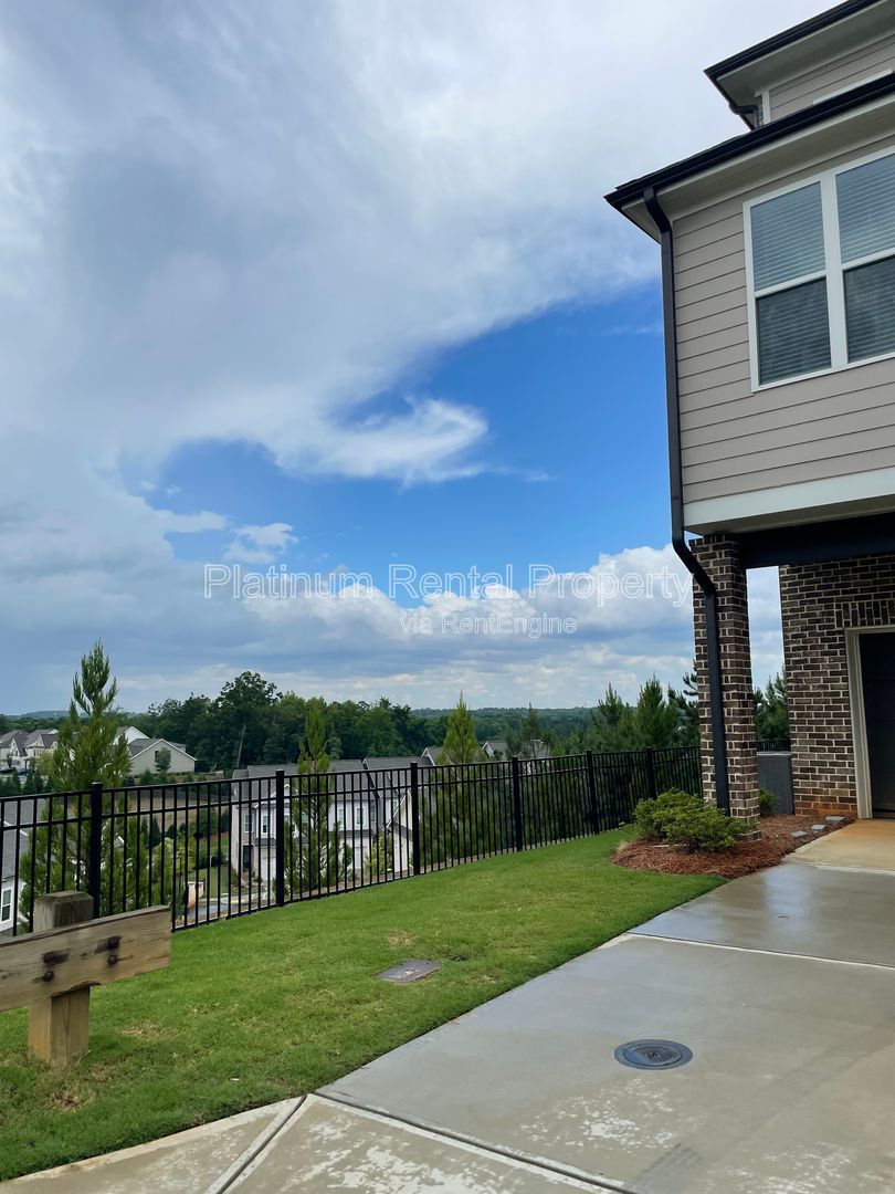 Meticulously maintained and better than new, 3 bedroom, 3.5 bathrooms in FANTASTIC gated Buford neighborhood, by Platinum Property Management Services, Inc. property image