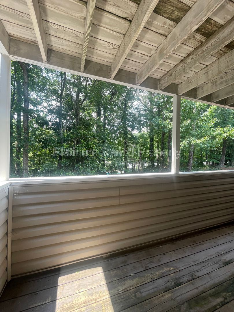 Uniquely, modern 2 bedroom condo in prime location near Powers Ferry Road, by Platinum Property Management Services, Inc. property image