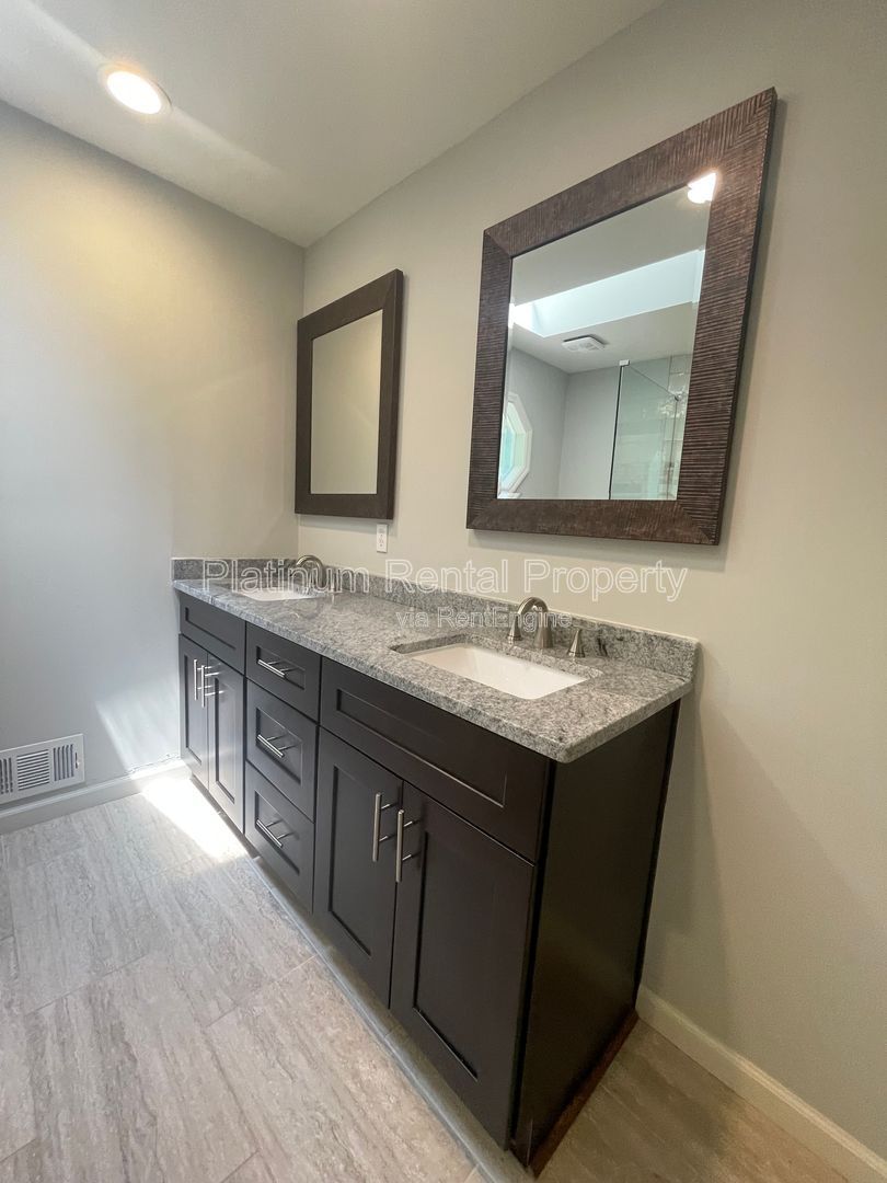 Fabulous, 4 bedroom hidden gem in prestigious East Cobb, by Platinum Property  Management Services, Inc. property image