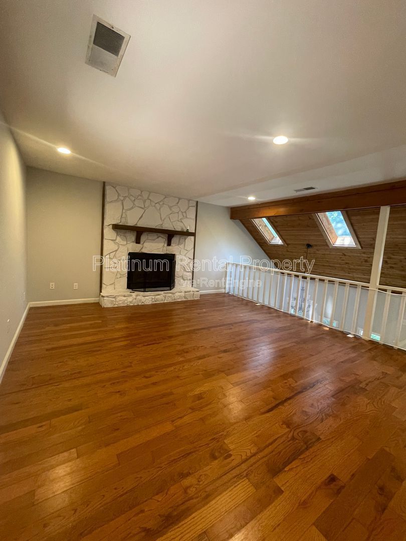 Fabulous, 4 bedroom hidden gem in prestigious East Cobb, by Platinum Property  Management Services, Inc. property image