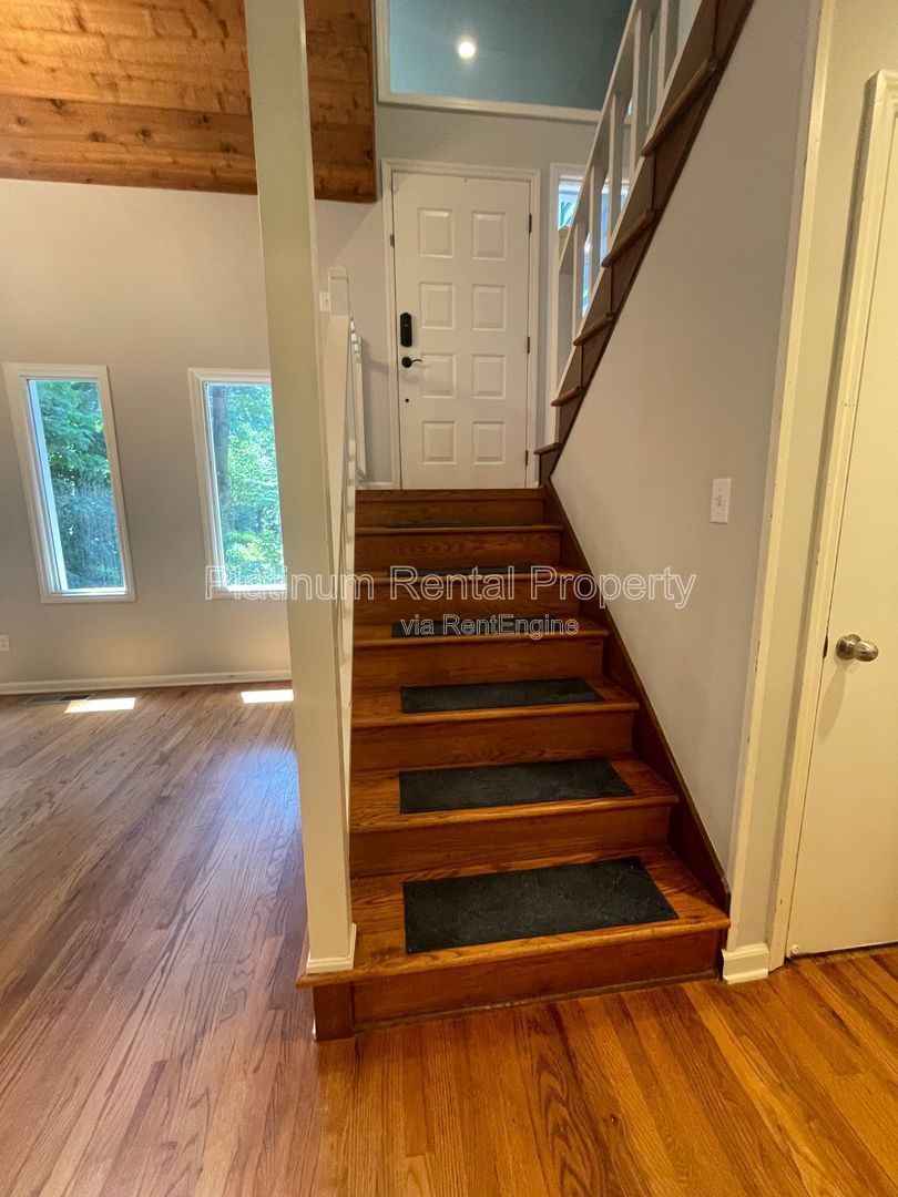 Fabulous, 4 bedroom hidden gem in prestigious East Cobb, by Platinum Property  Management Services, Inc. property image