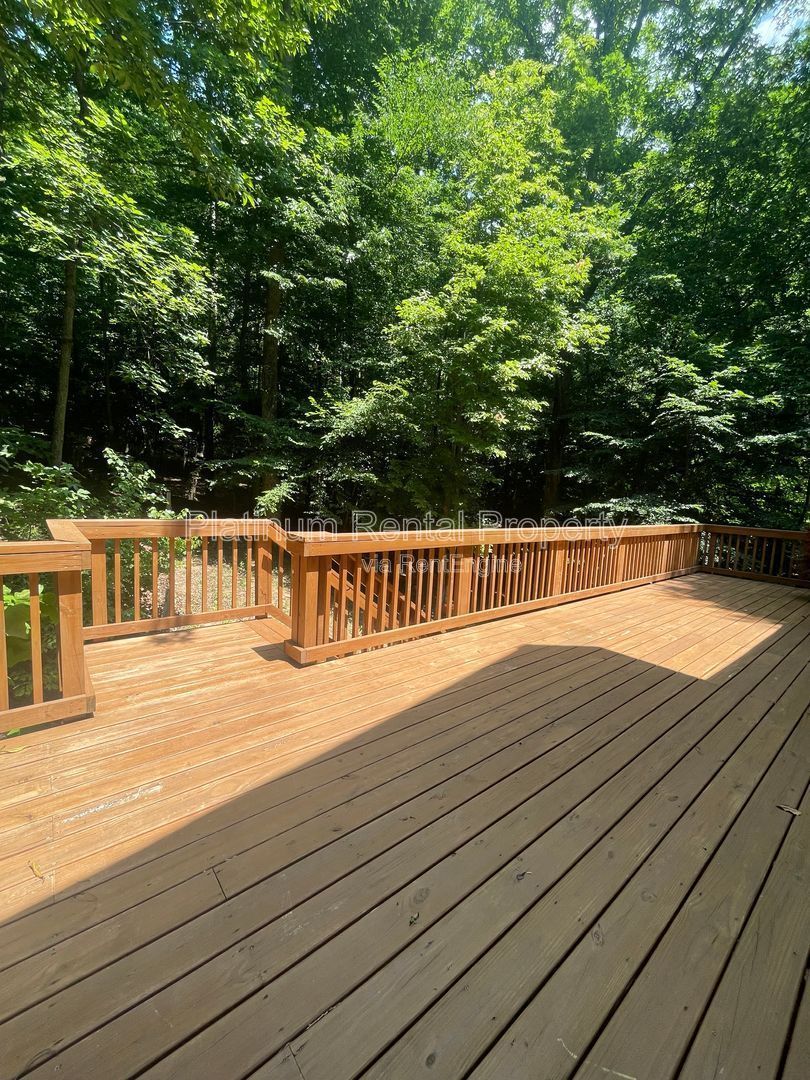 Fabulous, 4 bedroom hidden gem in prestigious East Cobb, by Platinum Property  Management Services, Inc. property image