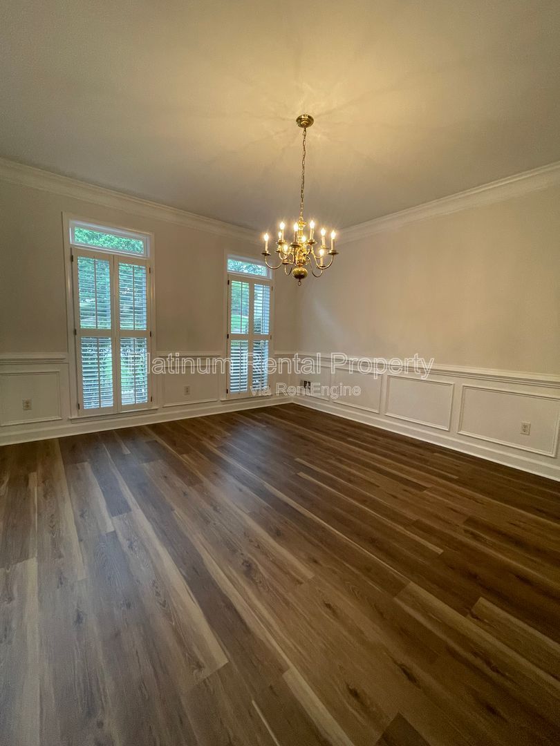 Stunning & exquisite 5 bedroom home on fully finished basement by Platinum Property Management Services, Inc. property image