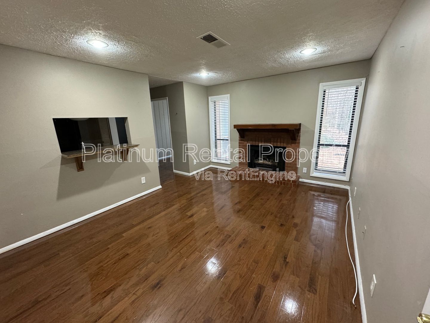 1555 Terrell Mill Pl Se #E property image