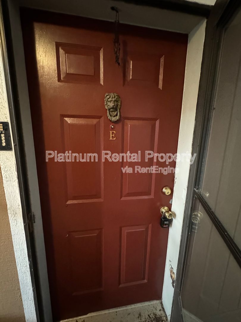 1555 Terrell Mill Pl Se #E property image