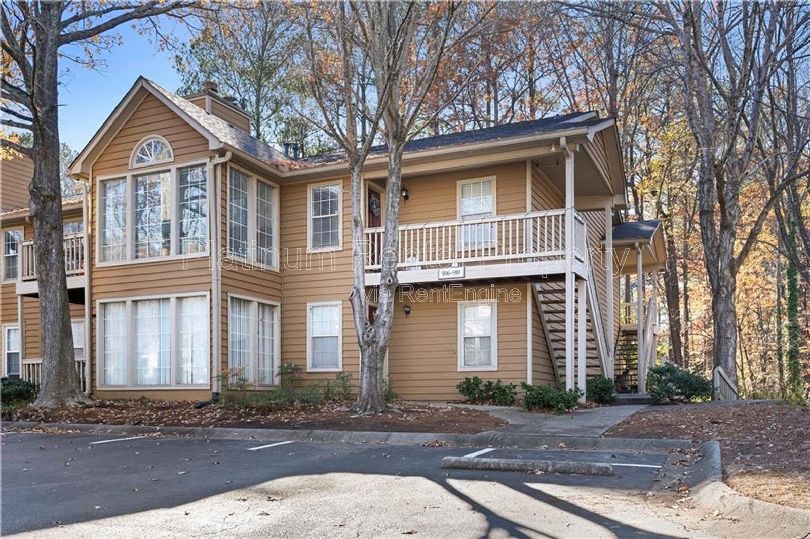 Beautiful UPDATED 2 bedroom condo near Truist Park in Smyrna for rent by Platinum Property Management Services, Inc. property image