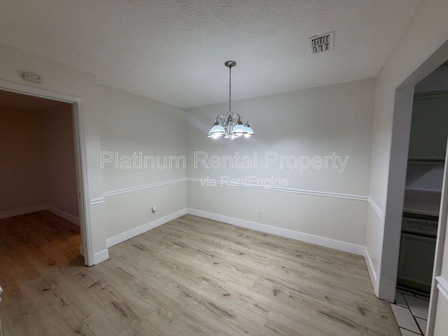 Beautiful UPDATED 2 bedroom condo near Truist Park in Smyrna for rent by Platinum Property Management Services, Inc. property image