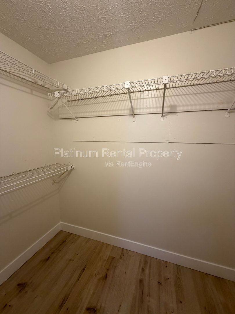 Beautiful UPDATED 2 bedroom condo near Truist Park in Smyrna for rent by Platinum Property Management Services, Inc. property image