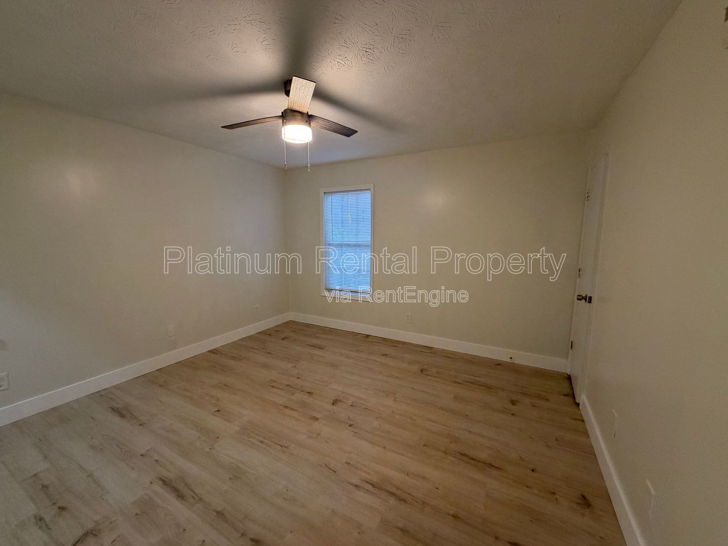 Beautiful UPDATED 2 bedroom condo near Truist Park in Smyrna for rent by Platinum Property Management Services, Inc. property image