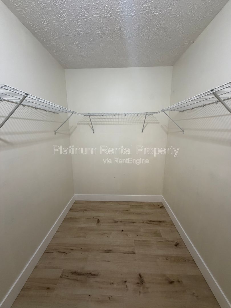 Beautiful UPDATED 2 bedroom condo near Truist Park in Smyrna for rent by Platinum Property Management Services, Inc. property image