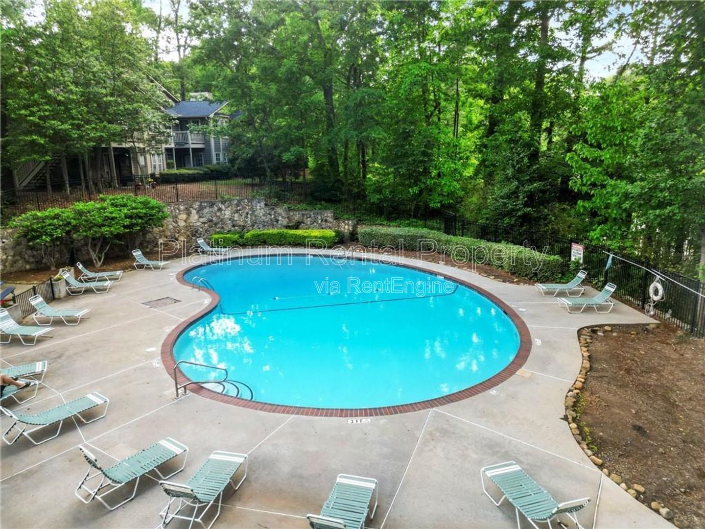 Beautiful UPDATED 2 bedroom condo near Truist Park in Smyrna for rent by Platinum Property Management Services, Inc. property image