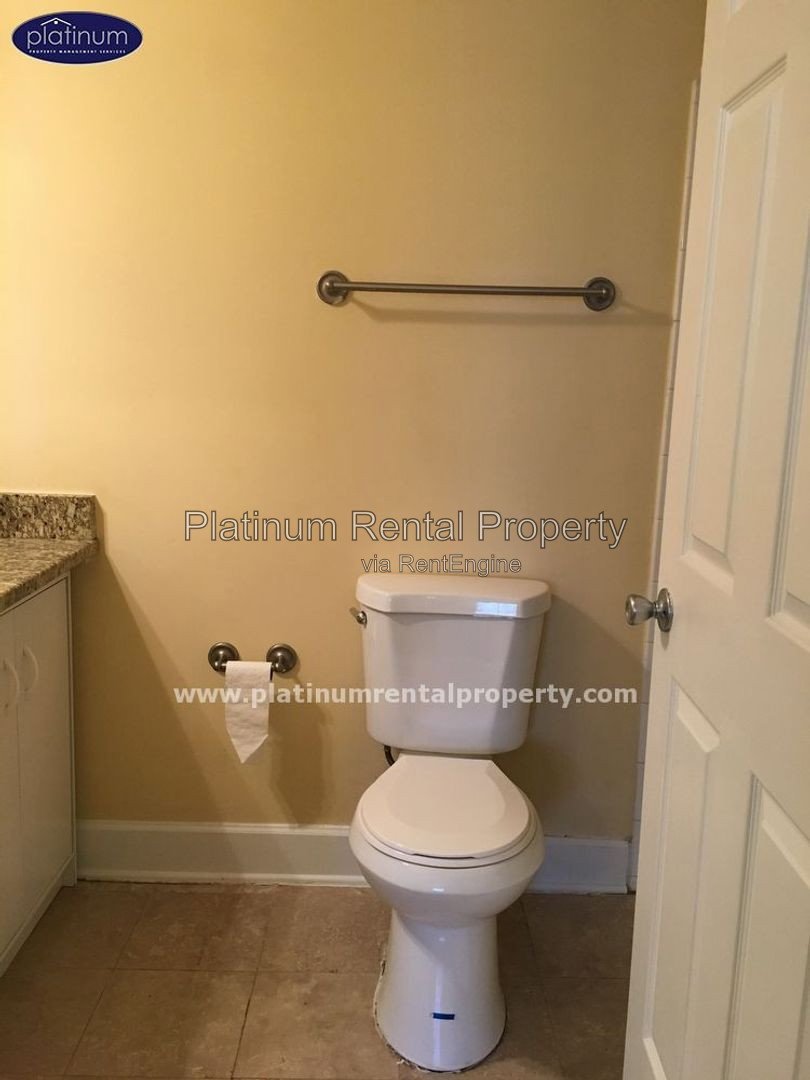 Wonderful opportunity to live in convenient Sandy Springs at an unbeatable price! This awesome one bedroom is featured by Platinum Property Management Services, Inc. property image