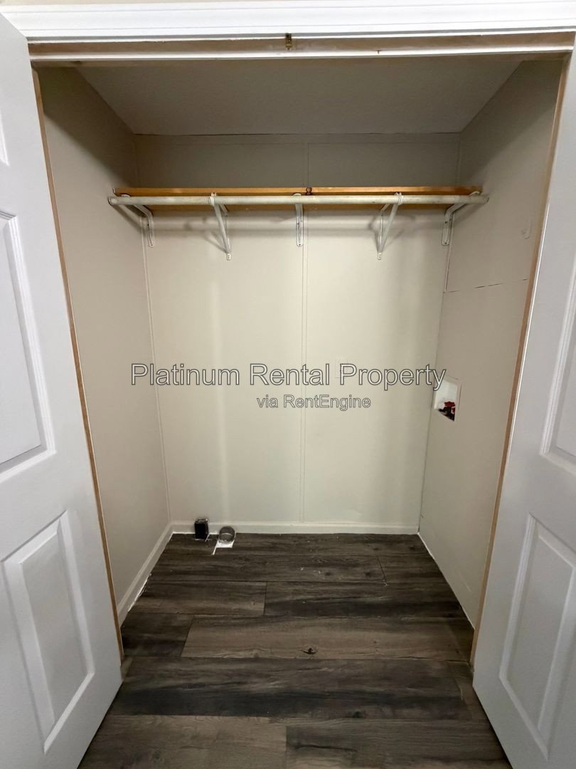 2 Bedroom Home on 1/2 acre lot near Lake Allatoona in Acworth for rent by Platinum Property Management Services, Inc. property image