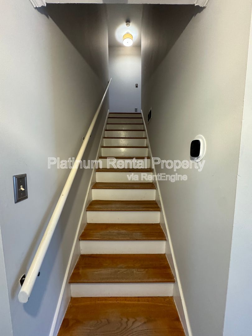2960 Appling Cir property image
