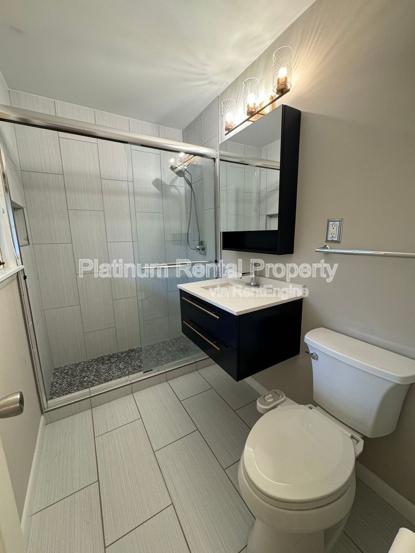 2960 Appling Cir property image