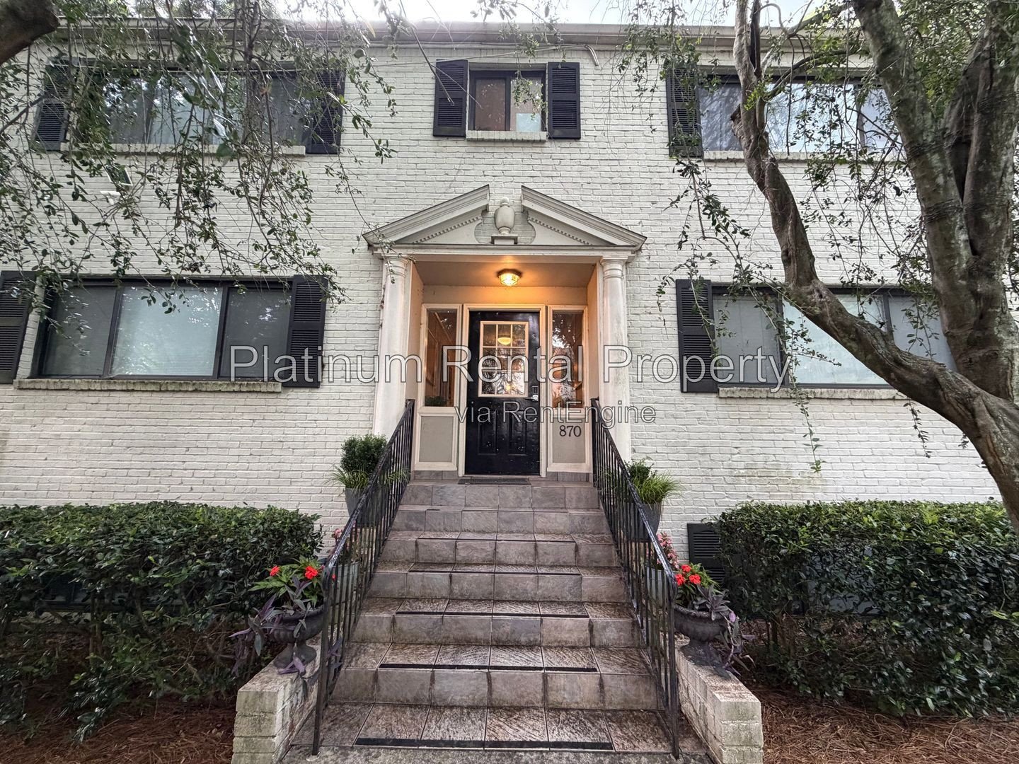 1 bedroom condo in AMAZING midtown location by Platinum Property Management Services, Inc. property image