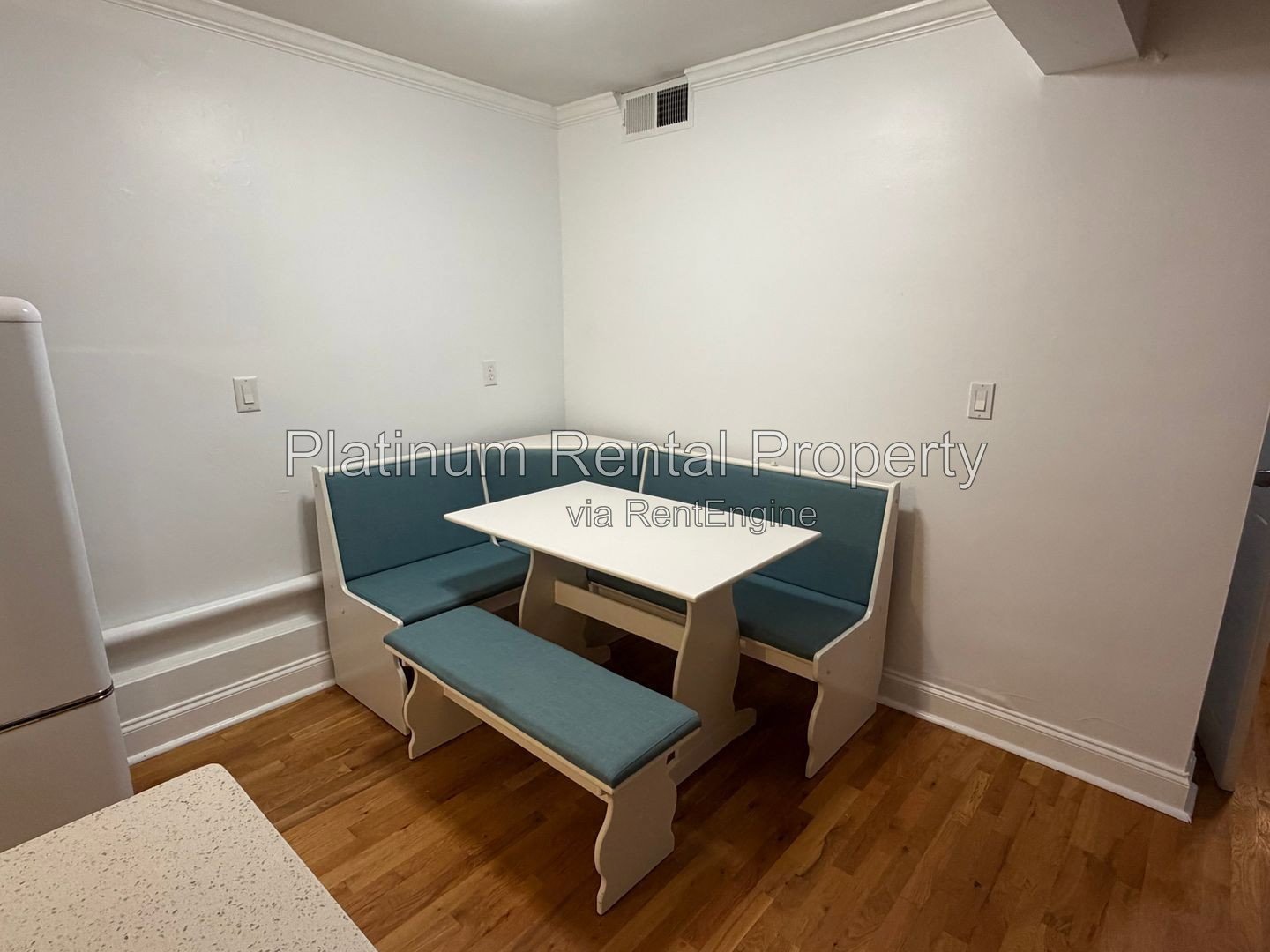1 bedroom condo in AMAZING midtown location by Platinum Property Management Services, Inc. property image