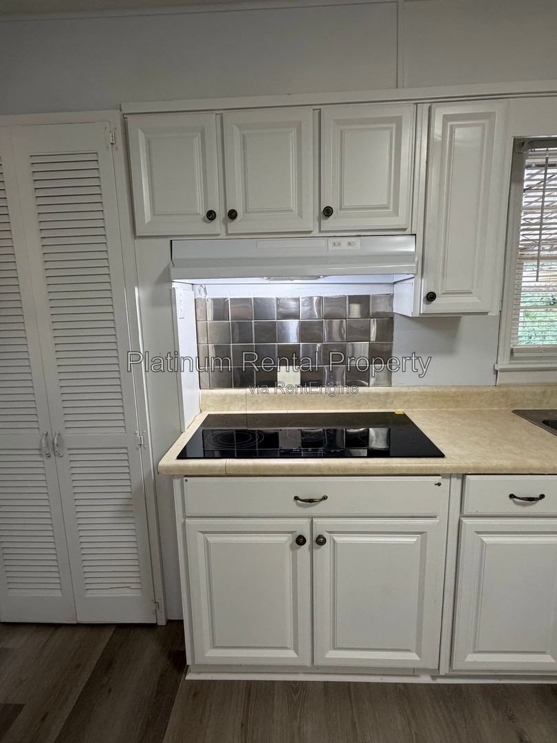 Renovated 3 bedroom house in Kennesaw by Platinum Property Management Services, Inc. property image