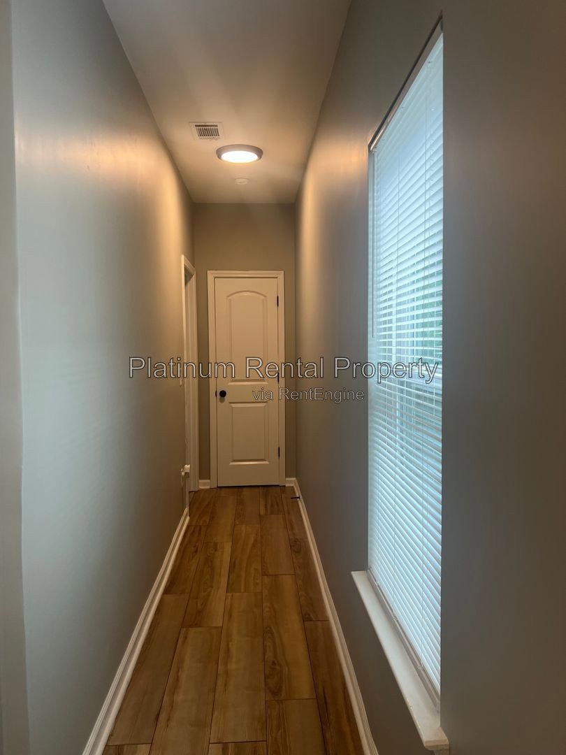 Fabulous 4 bedroom home in the heart of South Atlanta, by Platinum Property Management Services, Inc. property image