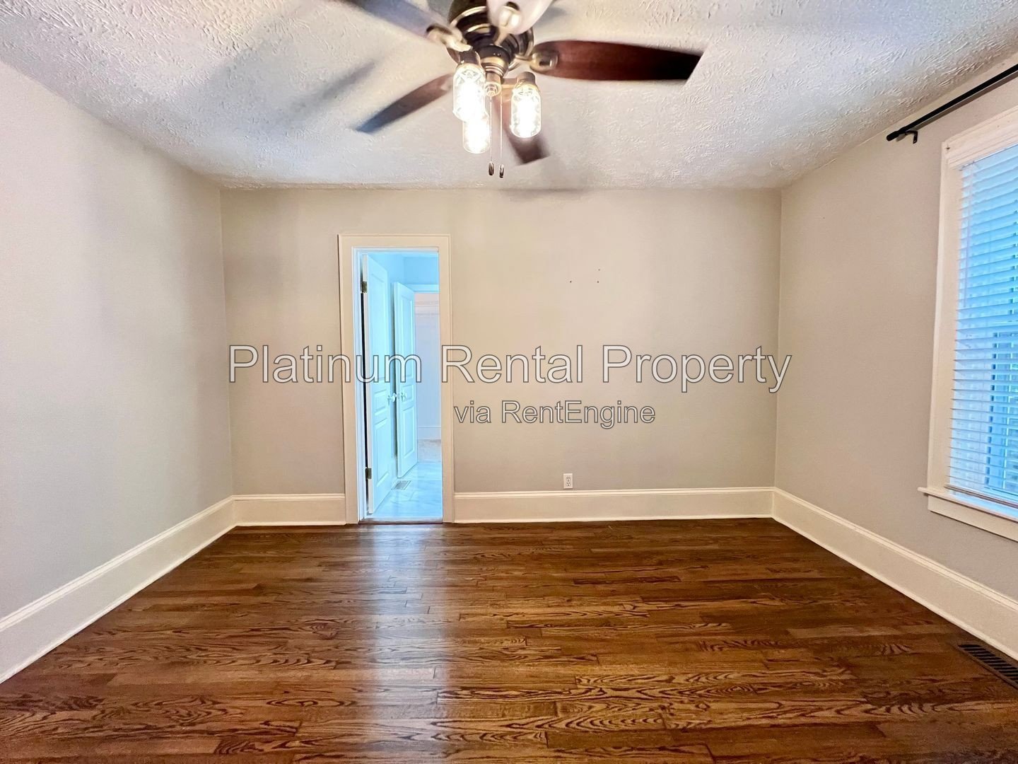 Lovely 3 Bedroom Bungalow in Atlanta for Rent by Platinum Property Management Services, Inc. property image