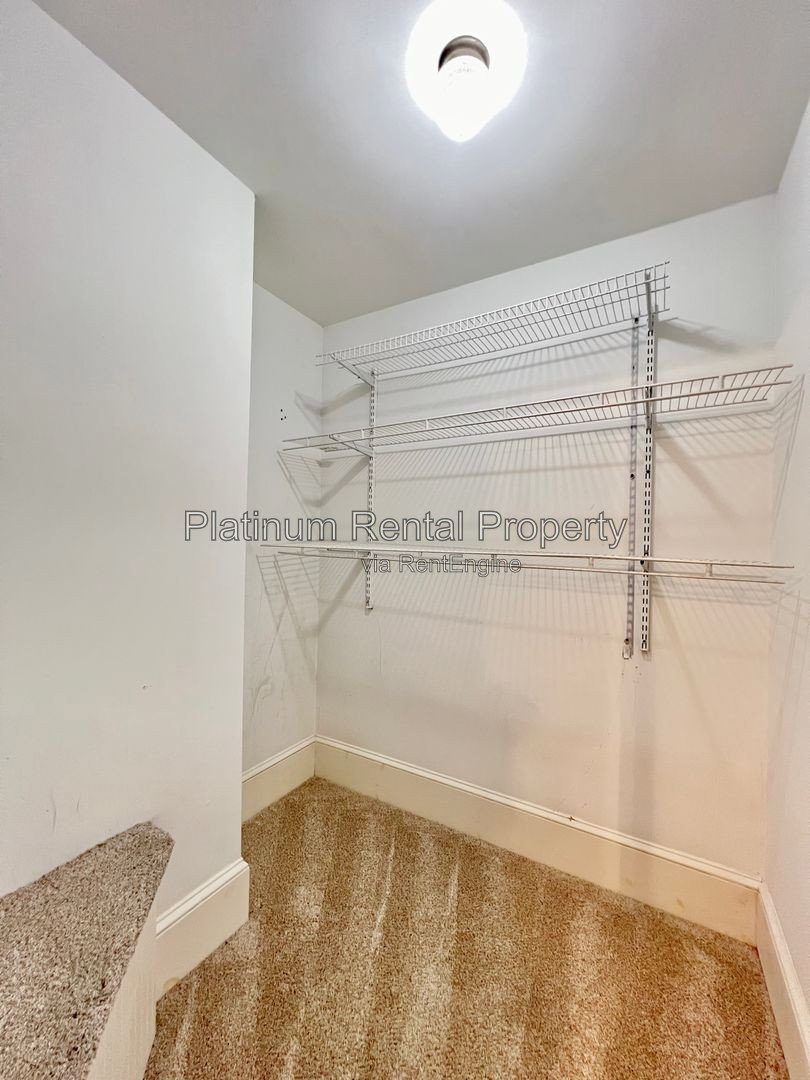 Lovely 3 Bedroom Bungalow in Atlanta for Rent by Platinum Property Management Services, Inc. property image
