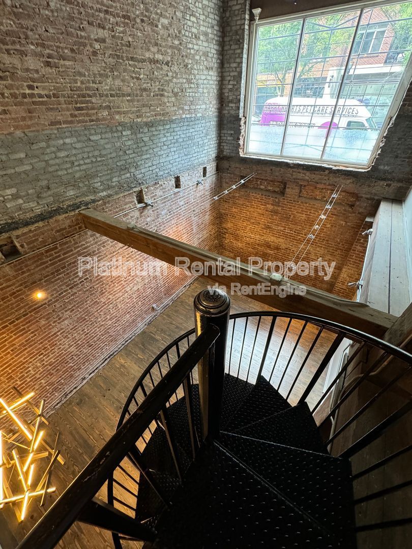 LOCATION, LOCATION, LOCATION! Gorgeous, downtown 2-story 3 bedroom loft in Atlanta by Platinum Property Management Services, Inc. property image