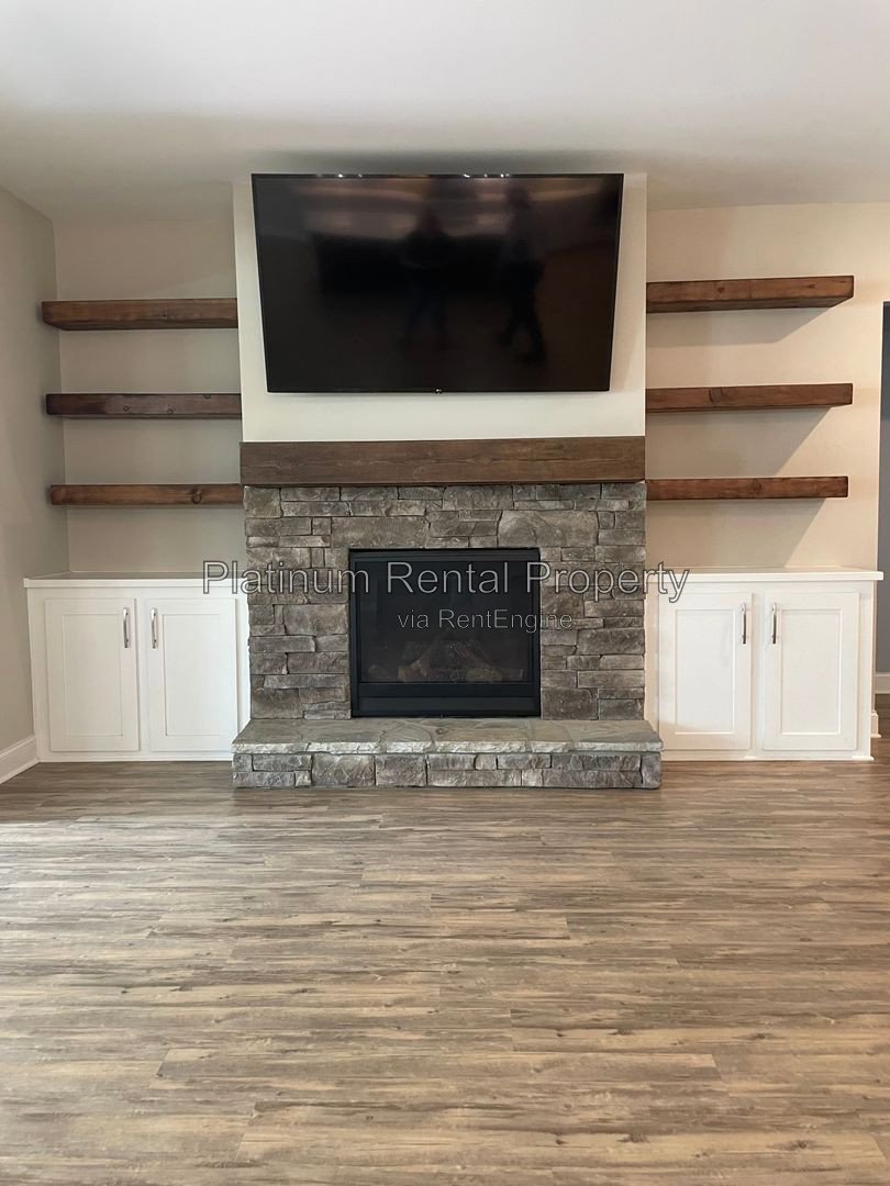 Exquisite 4 bedroom home on full basement in highly sought after Forsyth county neighborhood by Platinum Property Management Services, Inc. property image