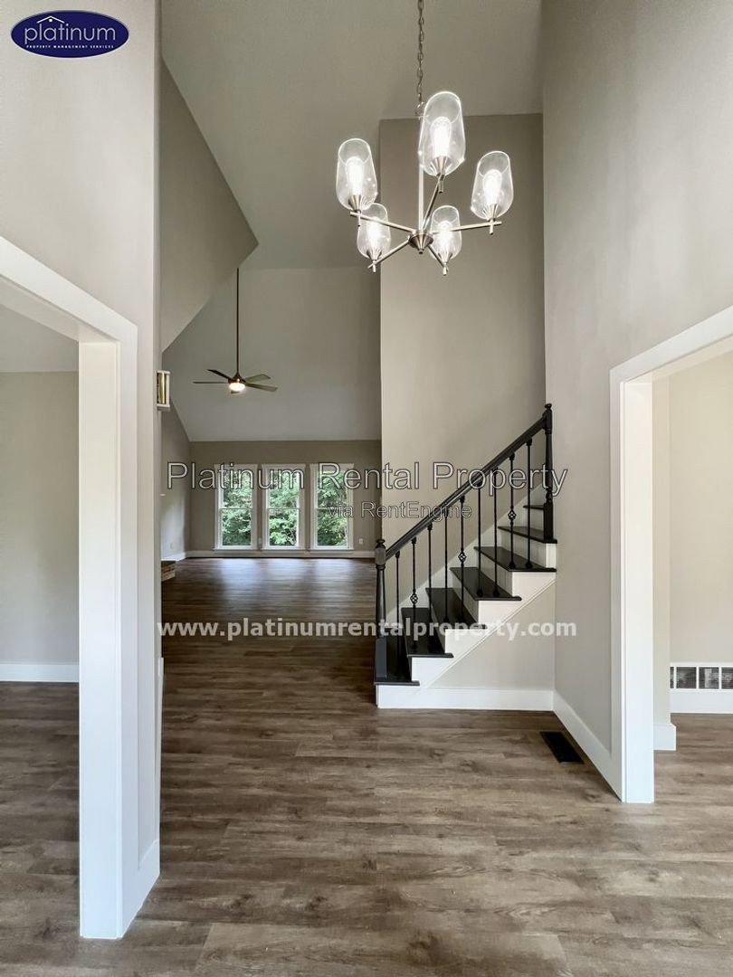 Beautiful 4 bedroom home near Towne Lake Parkway in the highly sought after Deer Run subdivision by Platinum Property Management, Inc. property image