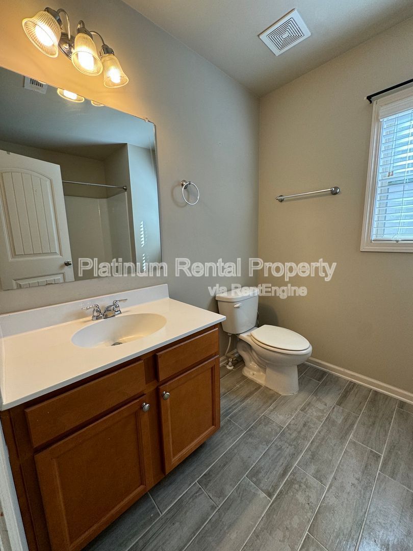 Beautiful 5 bedroom home in Cumming by Platinum Property Management Services, Inc. property image