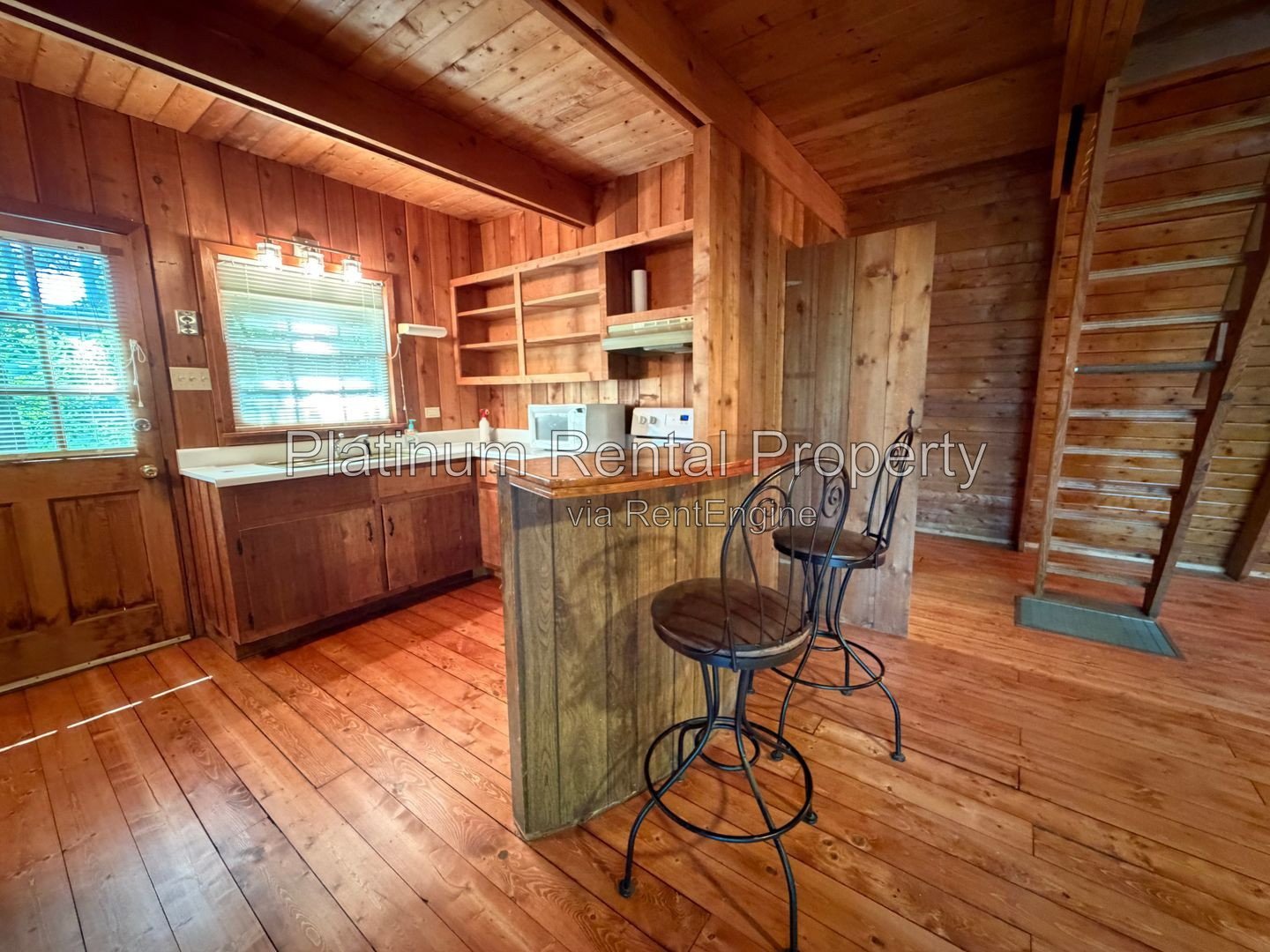 Lake Cottage for rent in Gainesville by Platinum Property Management Services, Inc. property image