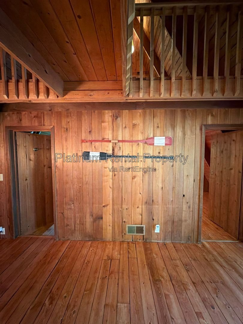 Lake Cottage for rent in Gainesville by Platinum Property Management Services, Inc. property image