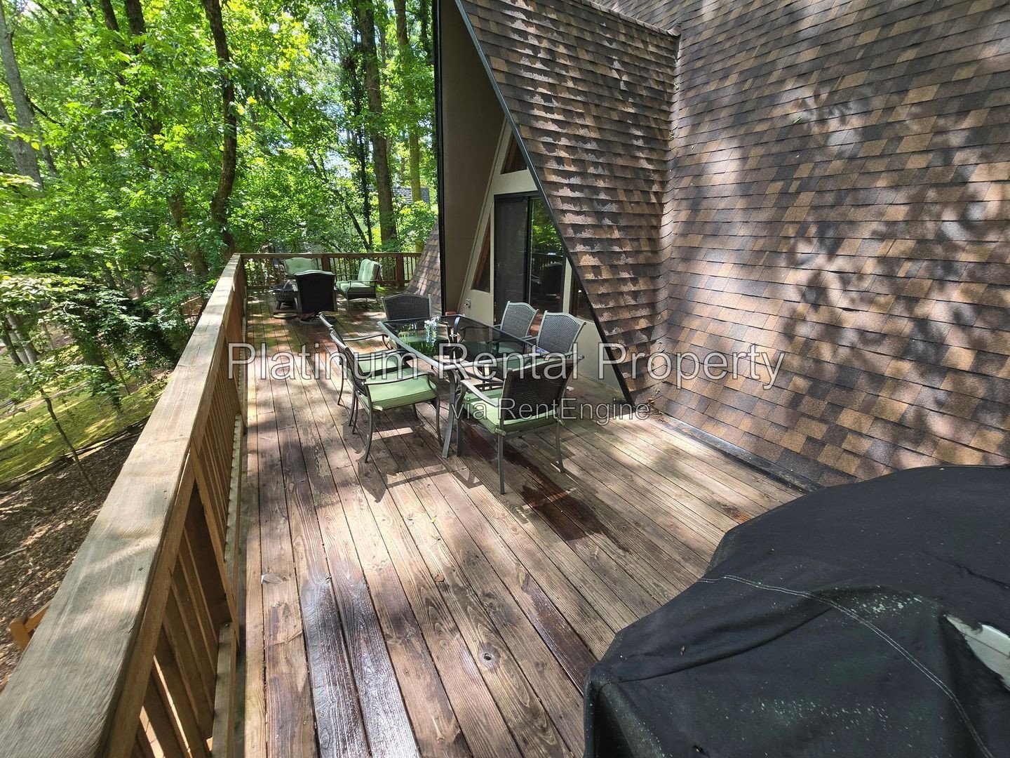 Lake Cottage for rent in Gainesville by Platinum Property Management Services, Inc. property image