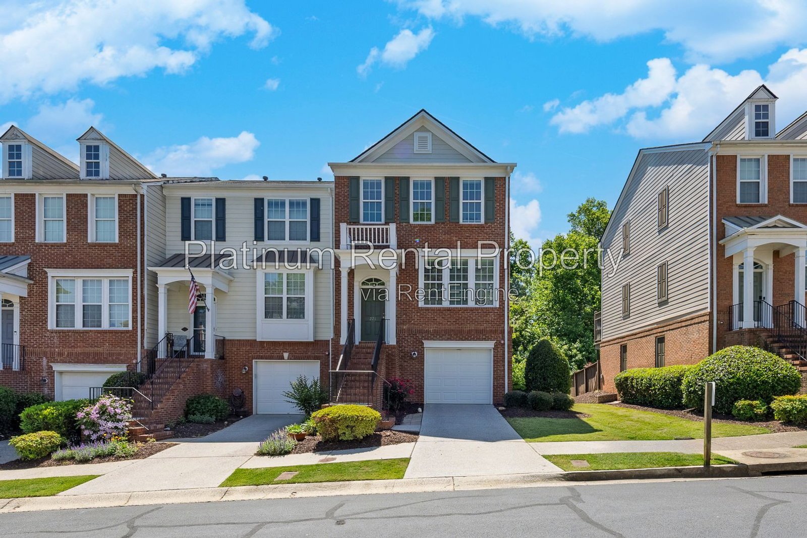 Fabulous, 3 Bedroom, END UNIT townhome in desirable Woodstock by Platinum Property Management Services, Inc. property image