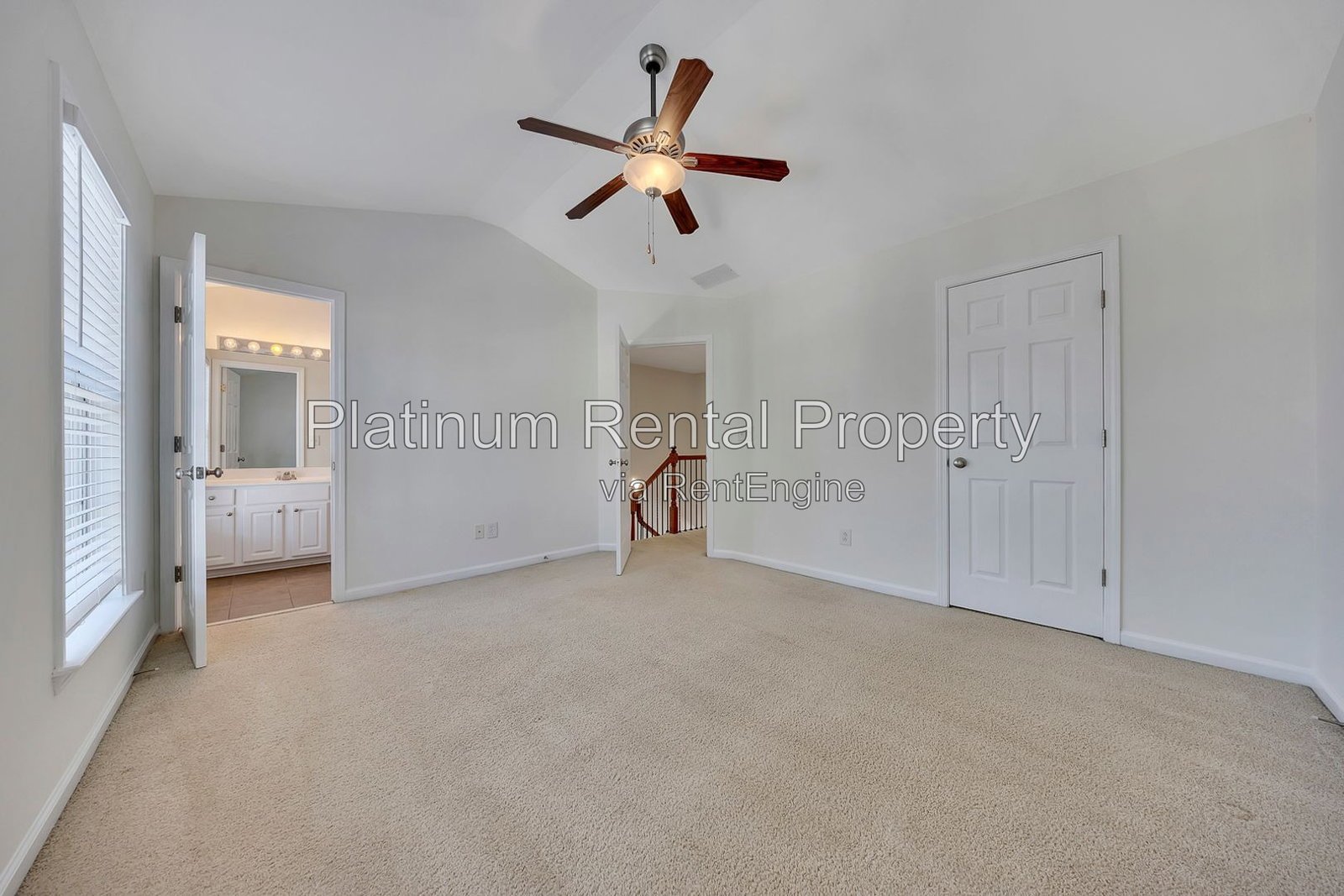 Fabulous, 3 Bedroom, END UNIT townhome in desirable Woodstock by Platinum Property Management Services, Inc. property image