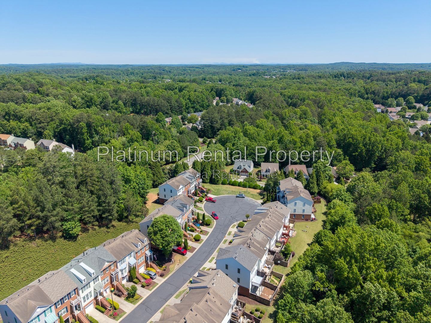 Fabulous, 3 Bedroom, END UNIT townhome in desirable Woodstock by Platinum Property Management Services, Inc. property image