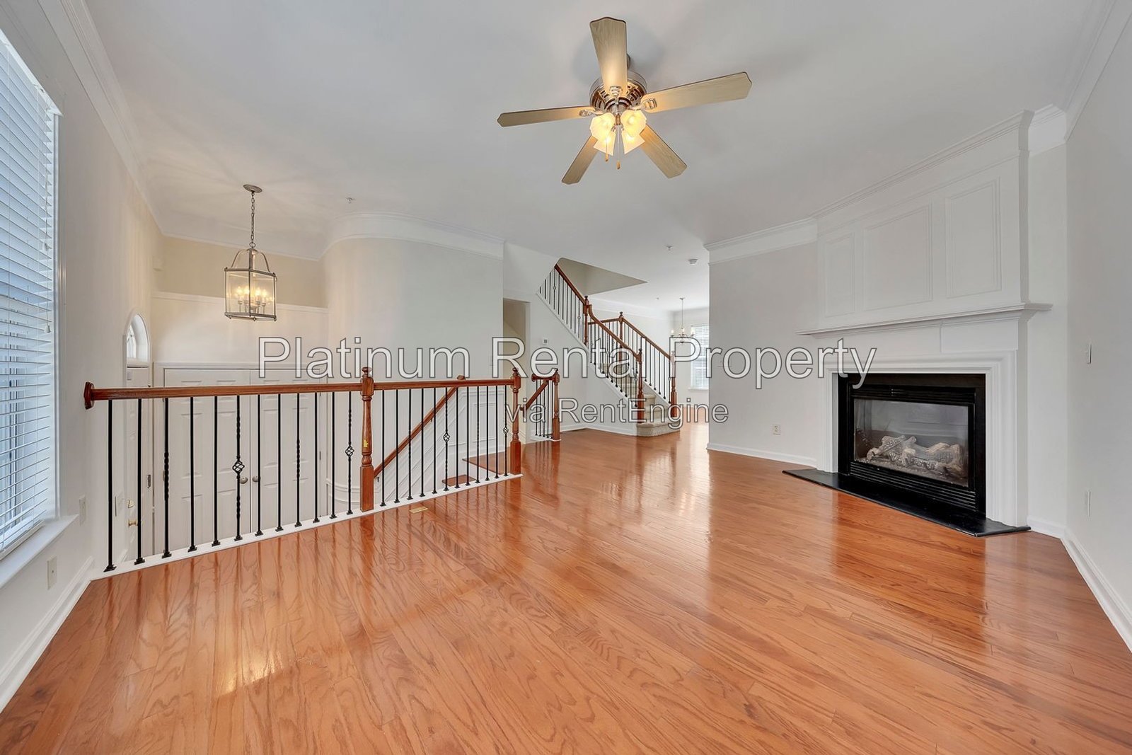 Fabulous, 3 Bedroom, END UNIT townhome in desirable Woodstock by Platinum Property Management Services, Inc. property image