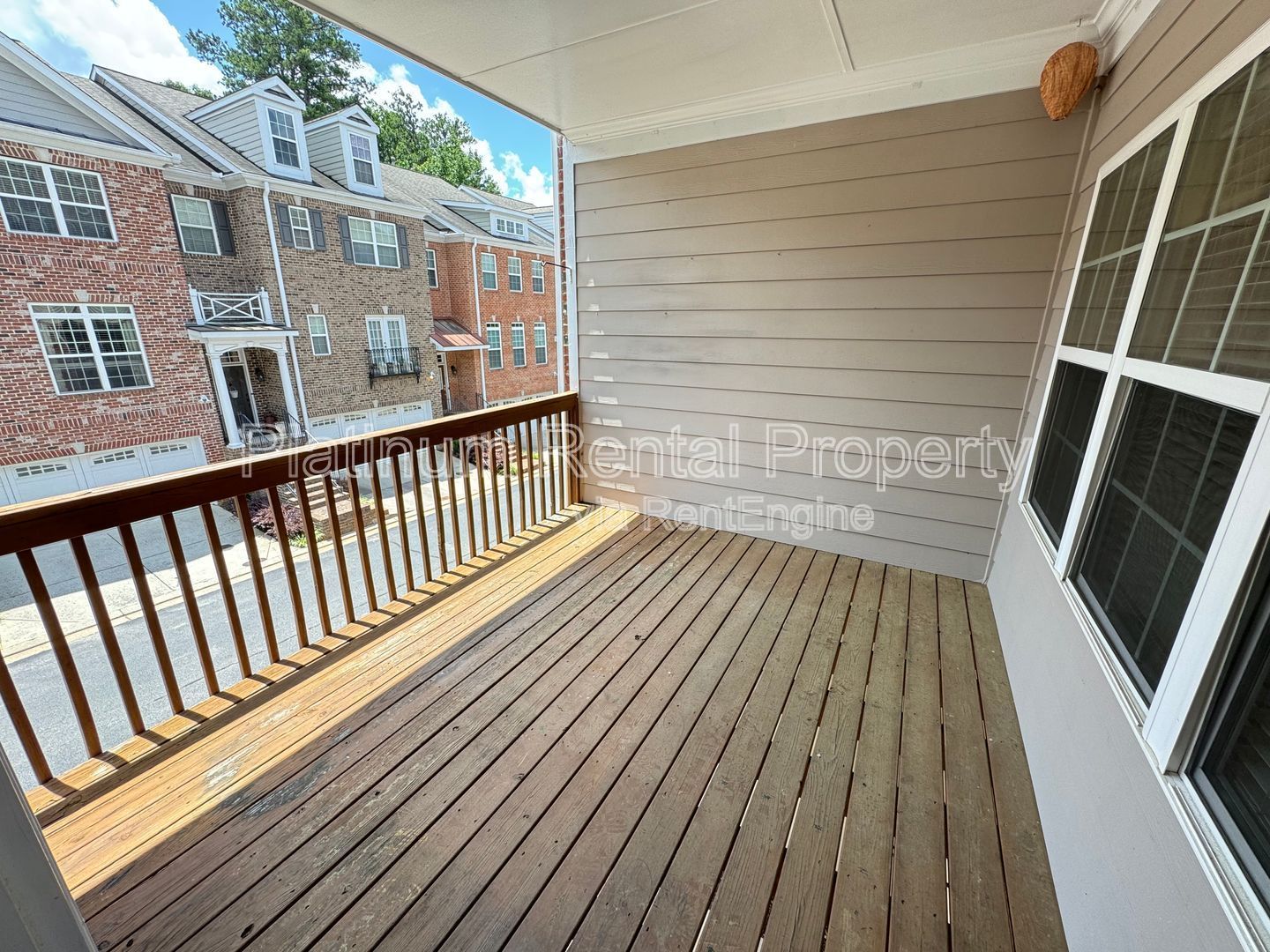 4 Bedroom Brick Townhome in Milton for rent by Platinum Property Management Services, Inc. property image