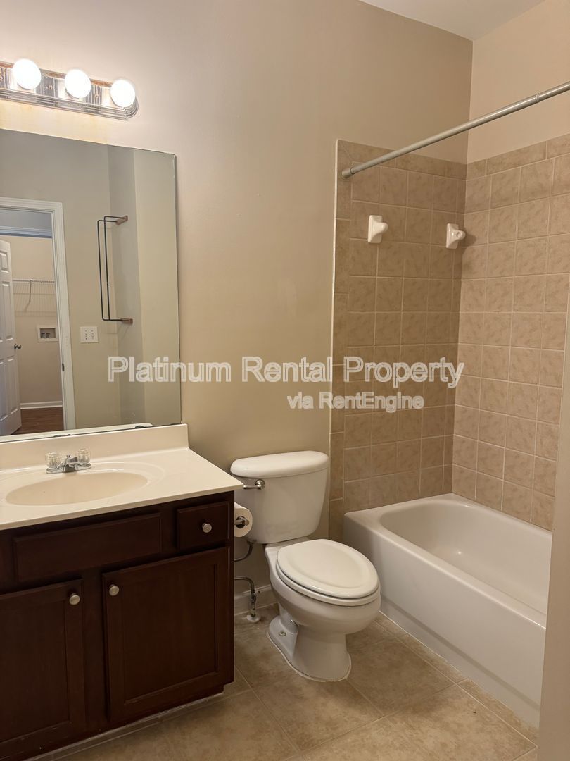 4 Bedroom Brick Townhome in Milton for rent by Platinum Property Management Services, Inc. property image