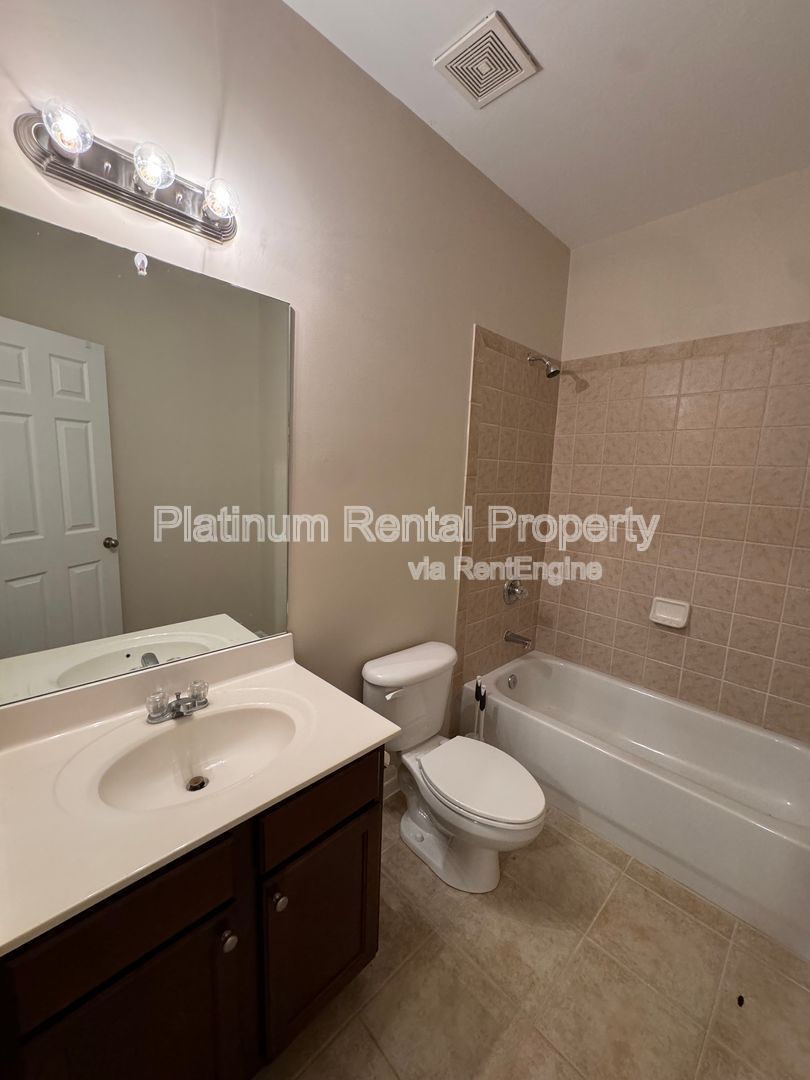 4 Bedroom Brick Townhome in Milton for rent by Platinum Property Management Services, Inc. property image