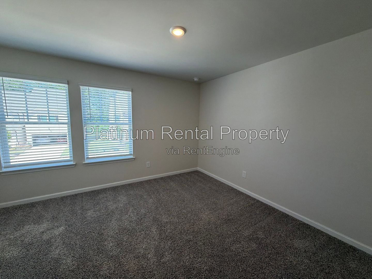 Better-than-new 3 bedroom townhome in Dawsonville by Platinum Property Management Services, Inc. property image