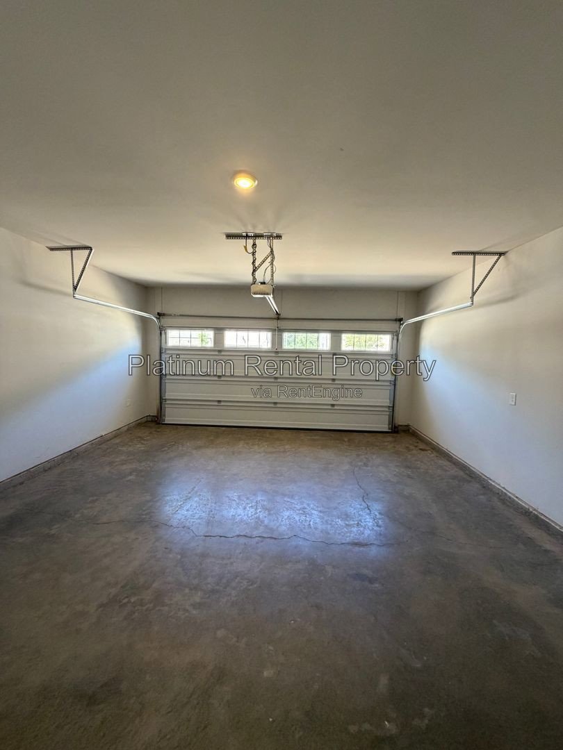 Better-than-new 3 bedroom townhome in Dawsonville by Platinum Property Management Services, Inc. property image
