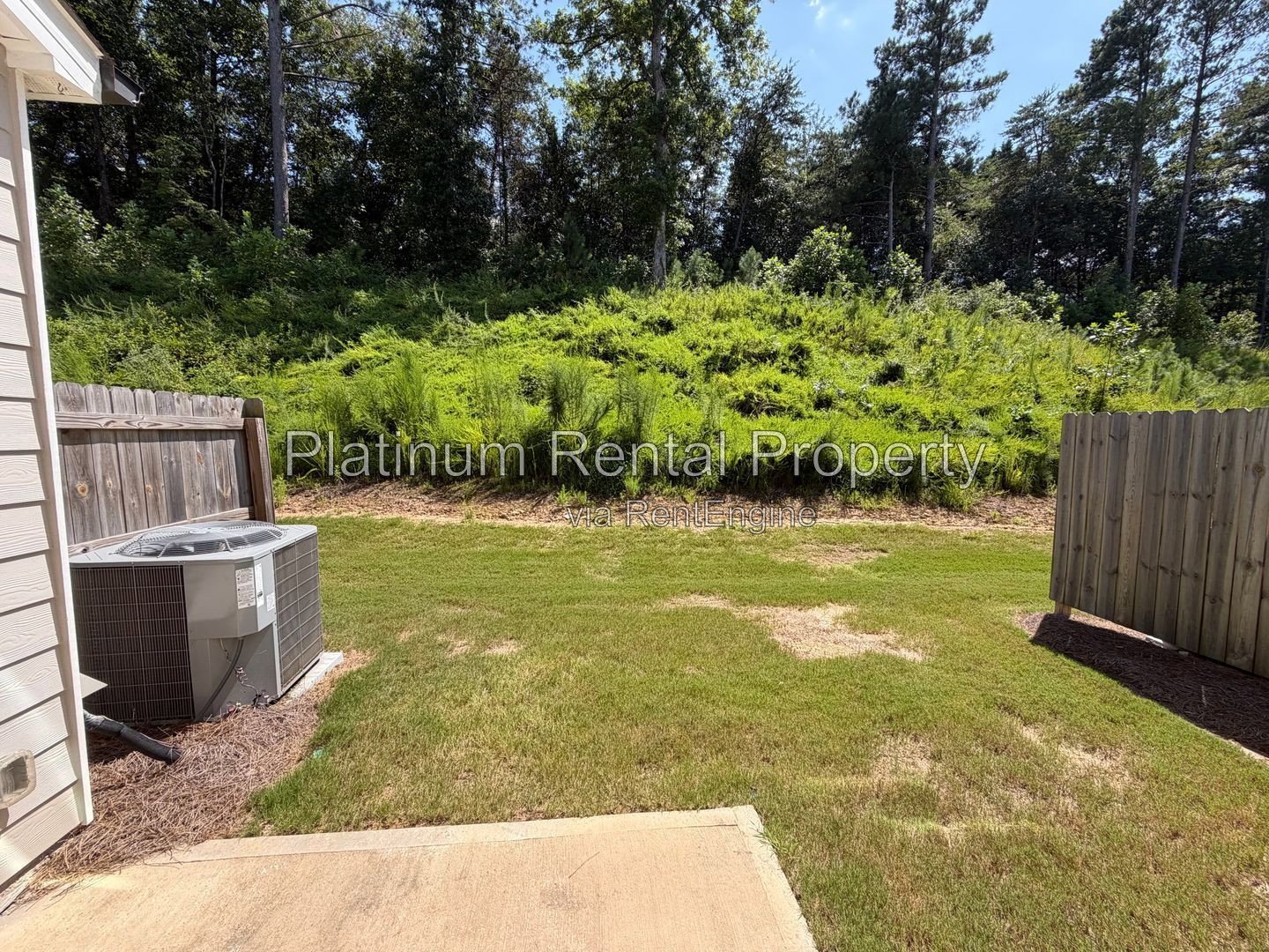Better-than-new 3 bedroom townhome in Dawsonville by Platinum Property Management Services, Inc. property image